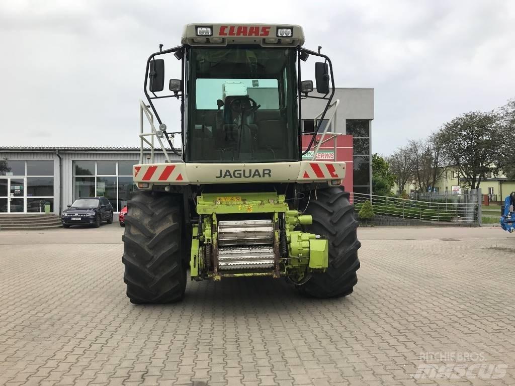 CLAAS JAGUAR 900 自走式飼料採集機