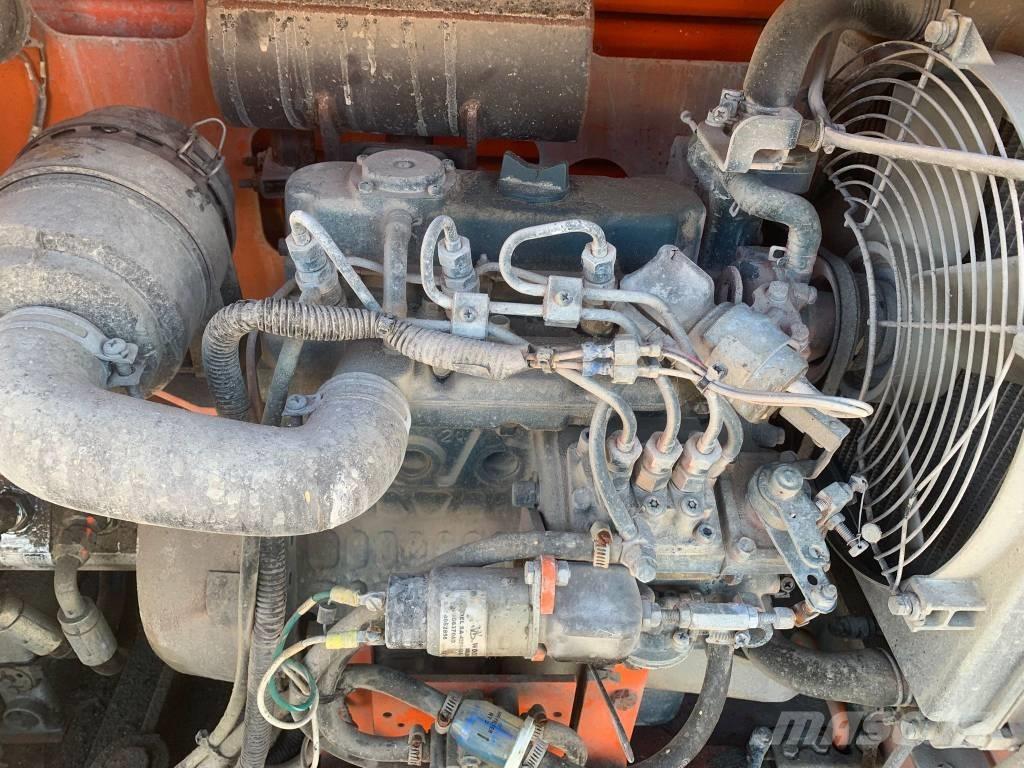 SkyJack SJ 6832 RT 剪式升降機