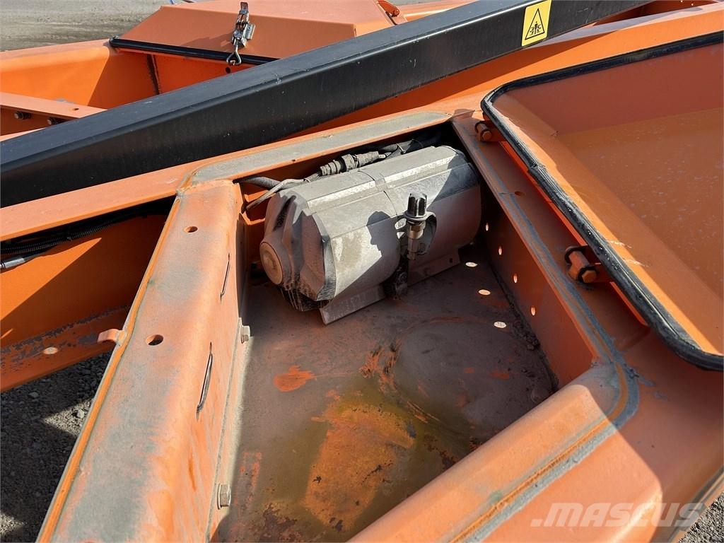 FMG TLN 570 平土機