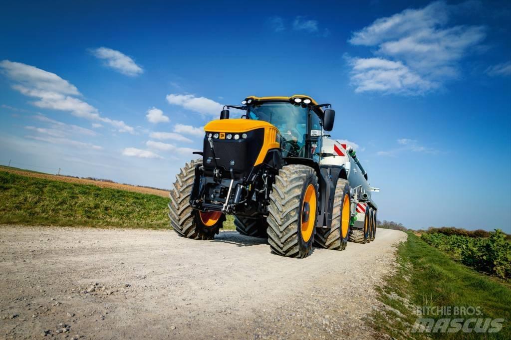 JCB 8330 曳引機