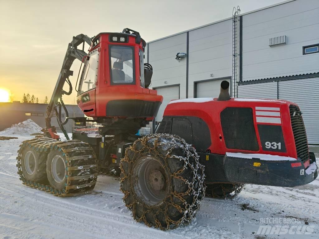 Komatsu 931 收穫機