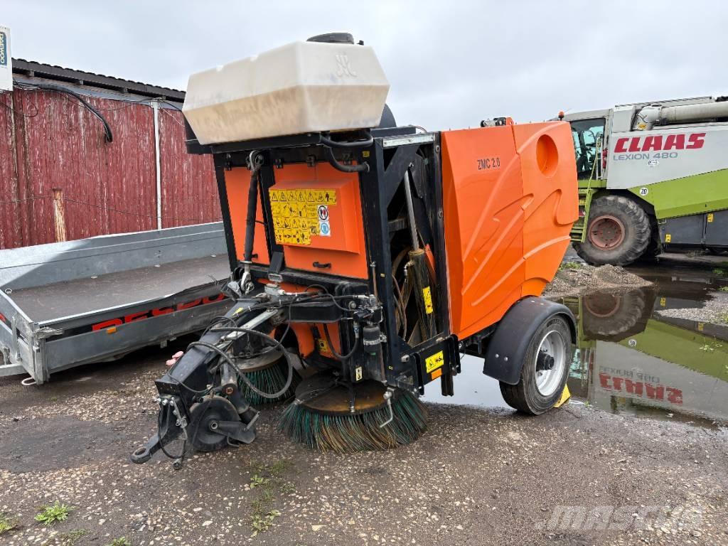 Pronar ZMC 2.0 掃倉機