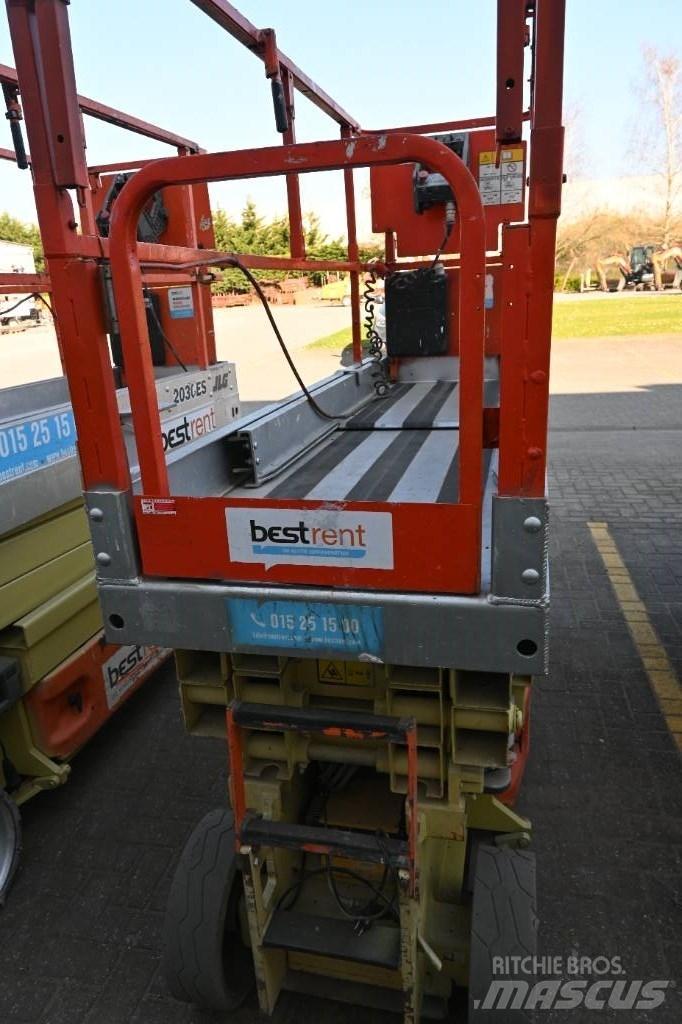 JLG 2030ES 剪式升降機