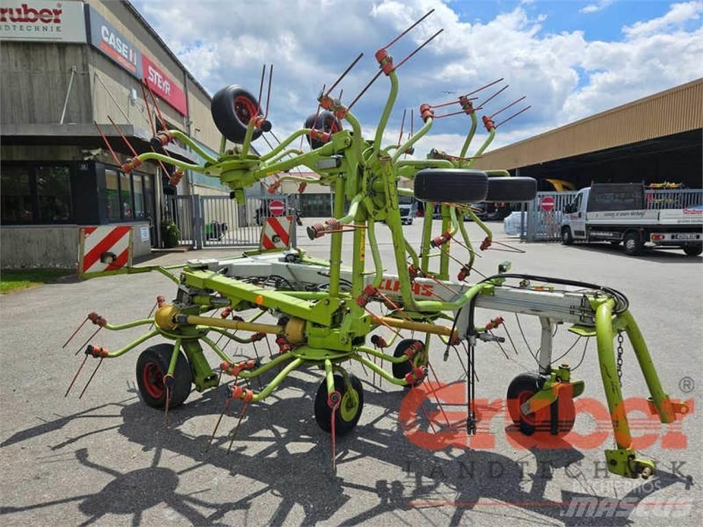 CLAAS Volto 1050 耙與翻草機