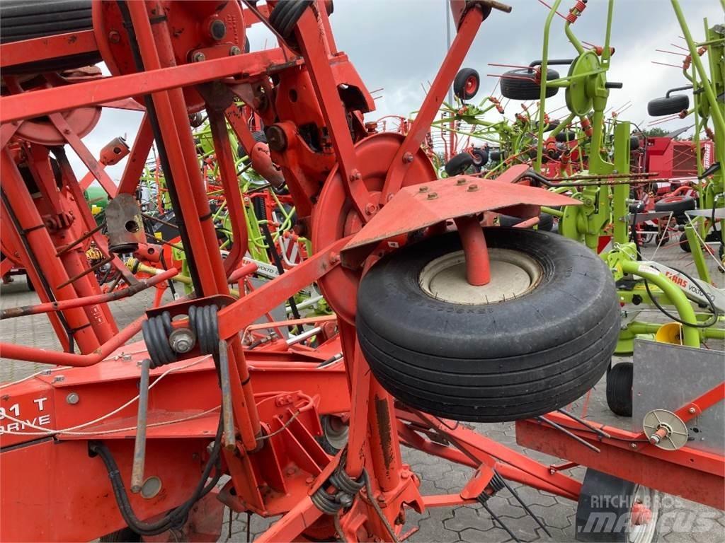 Kuhn GF 8501 T 收割列行機(撒布機)