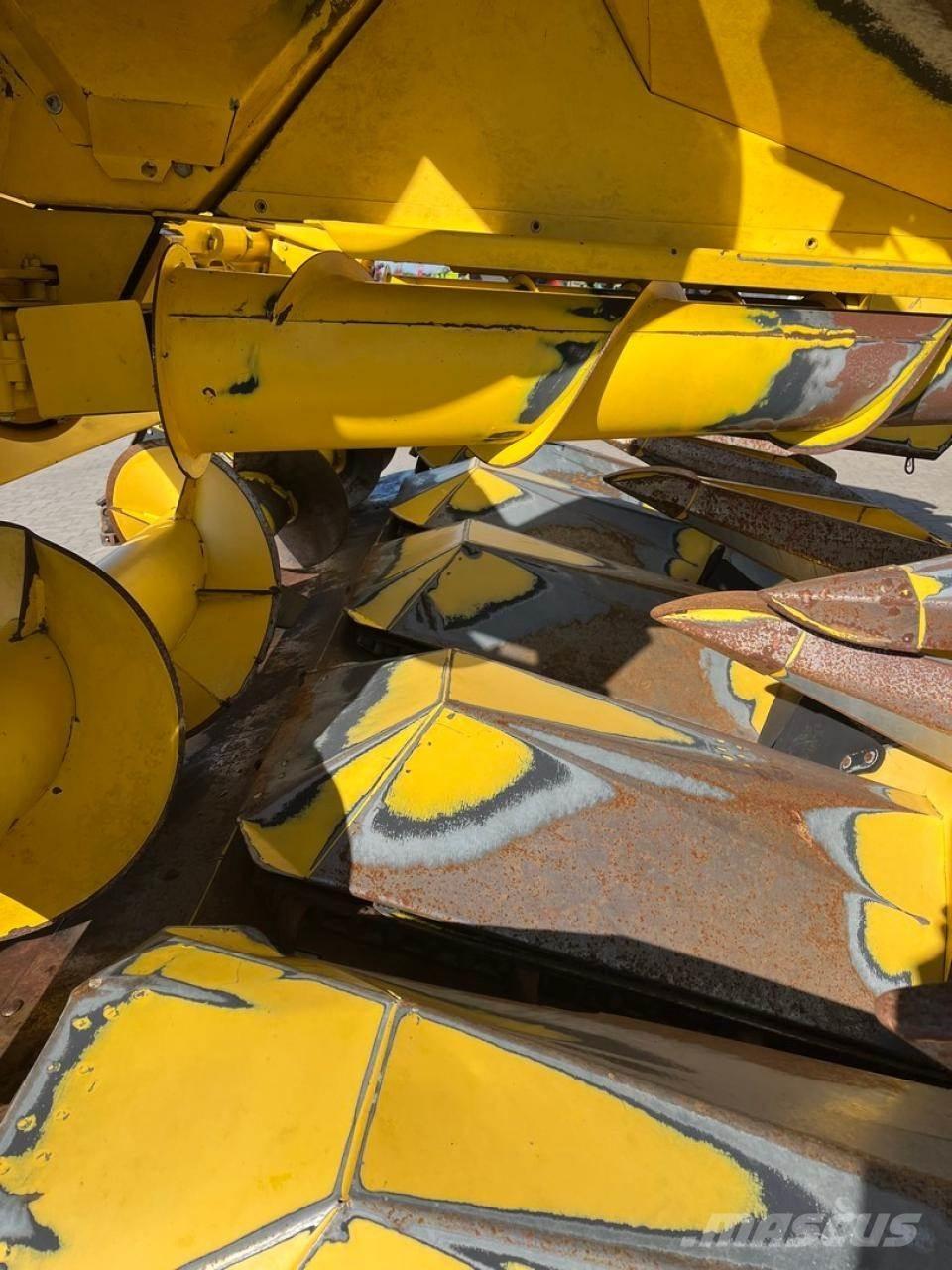 New Holland MF675W 聯合收穫機配件