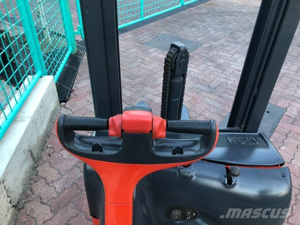 Linde L 12 V-3108 行走控制式堆積機