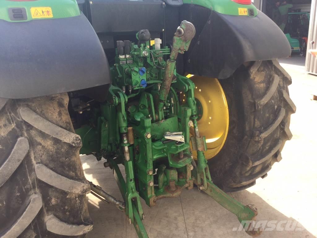 John Deere 6125M 曳引機