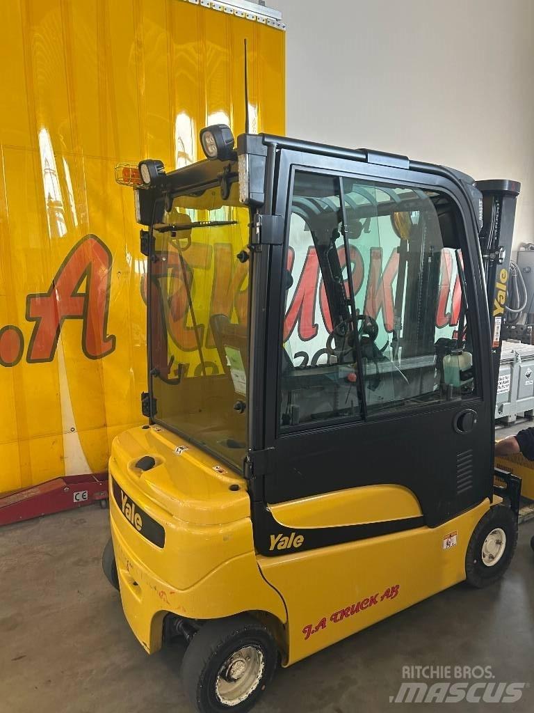 Yale ERP 16 VF 電動堆高機