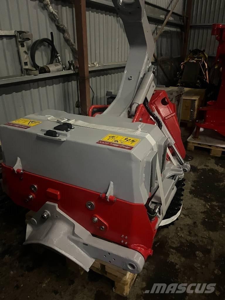 Log Max 6000B 收穫機頭