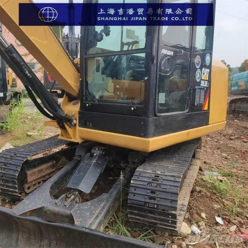 CAT 305.5 E 小型挖土機/掘鑿機<7t(小型挖掘機)