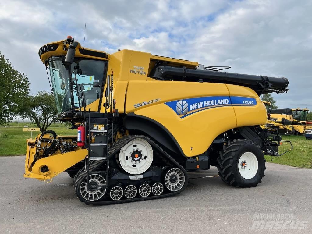 New Holland CR 10.90 聯合收穫機