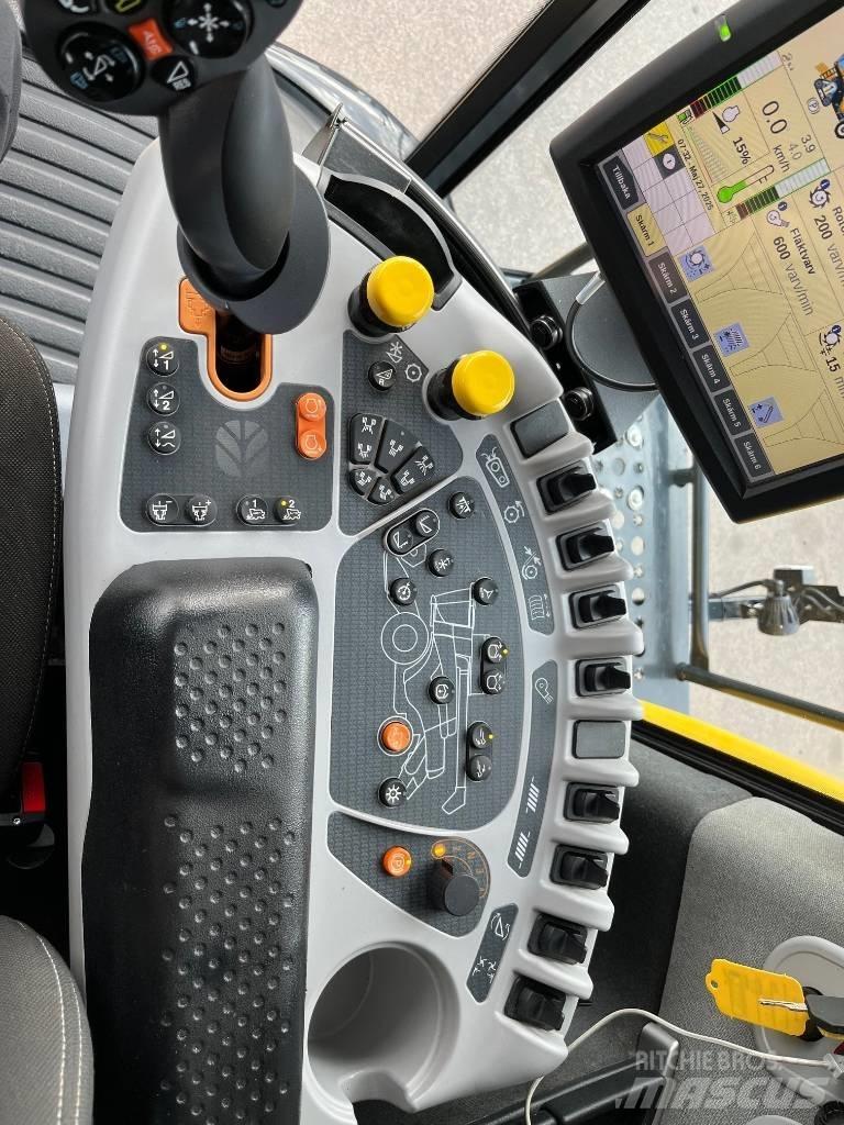 New Holland CR 10.90 聯合收穫機