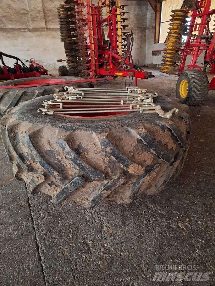 Fendt Vario 828 曳引機