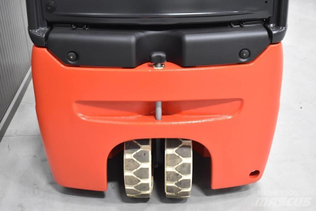 Linde E 14 電動堆高機