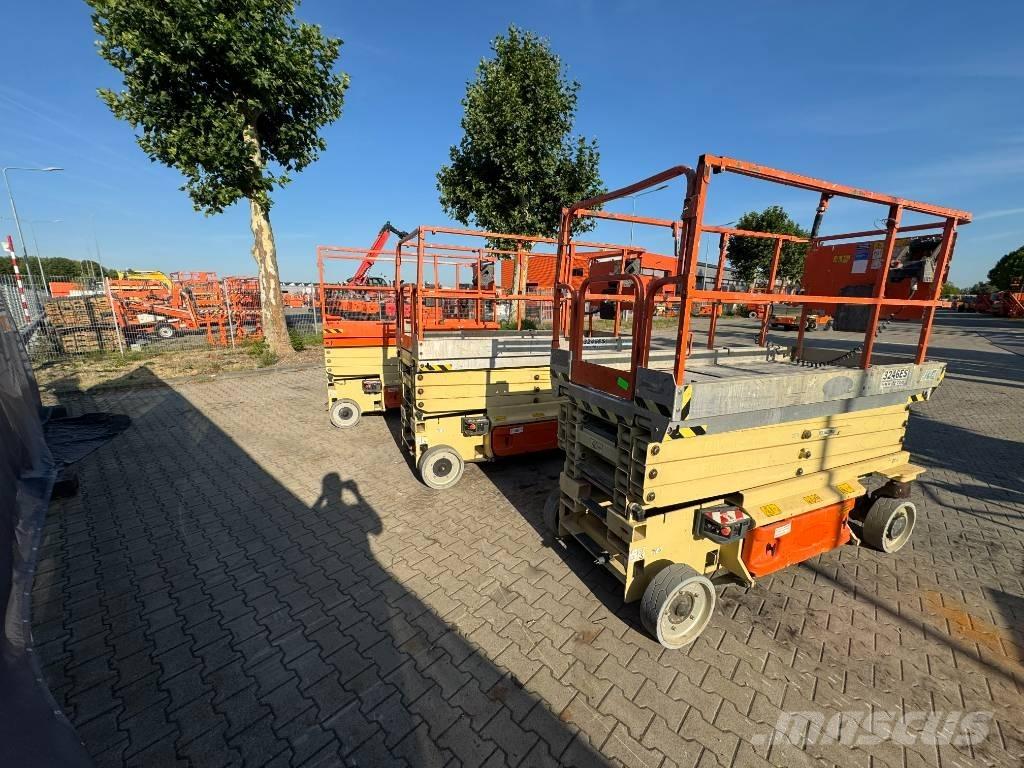 JLG 3246 ES 剪式升降機