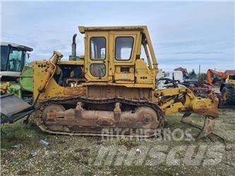 Komatsu D 85-18 履帶推土機