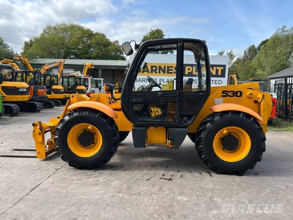 JCB 530-70 伸縮臂操作車