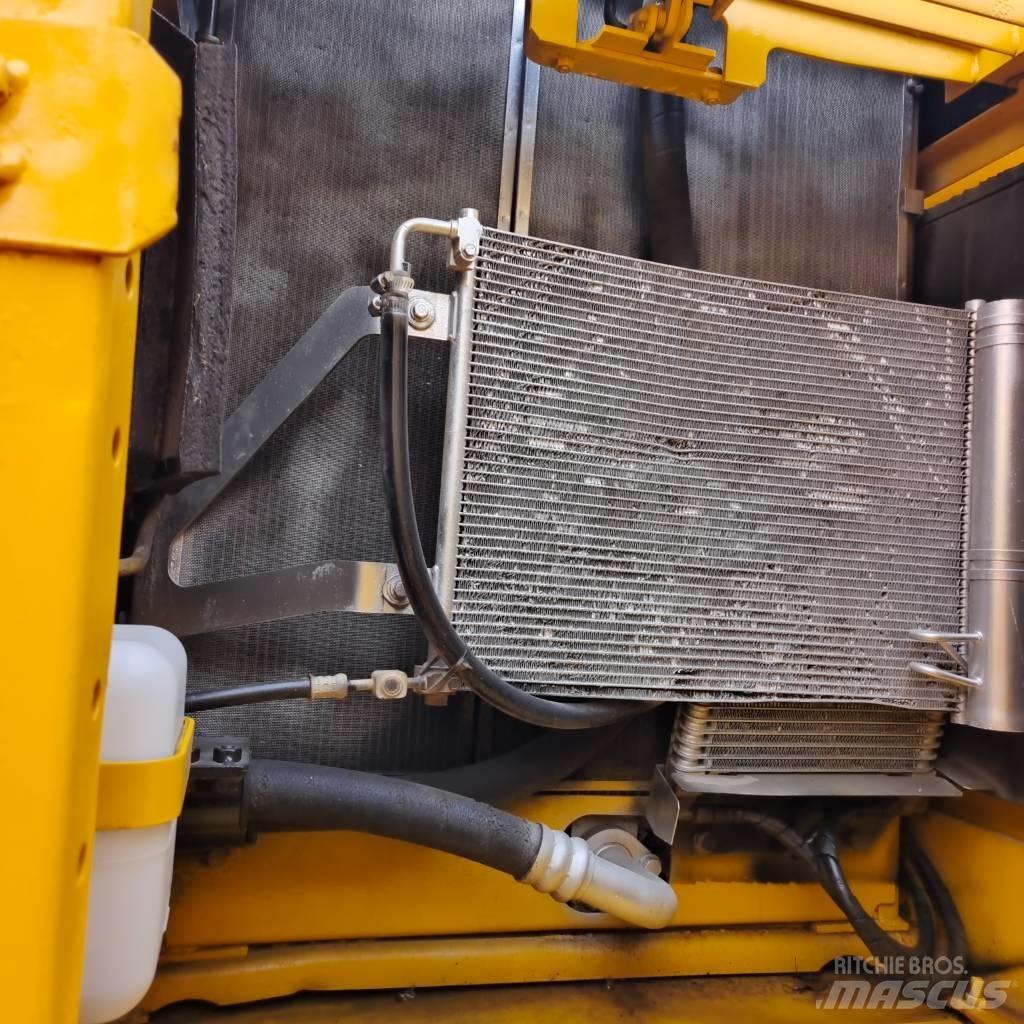 Komatsu PC 200-8 履帶式 挖土機/掘鑿機/挖掘機