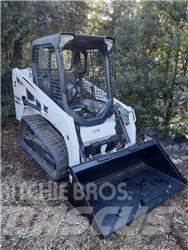 Bobcat T 450 滑移轉向裝載機