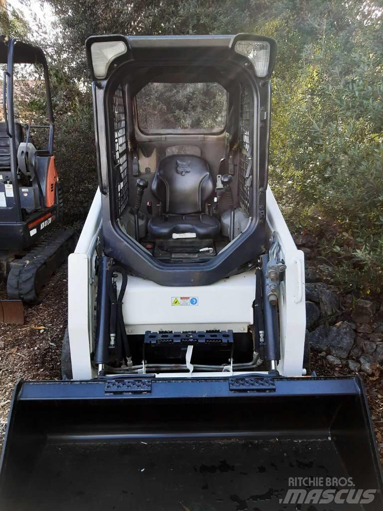 Bobcat T 450 滑移轉向裝載機