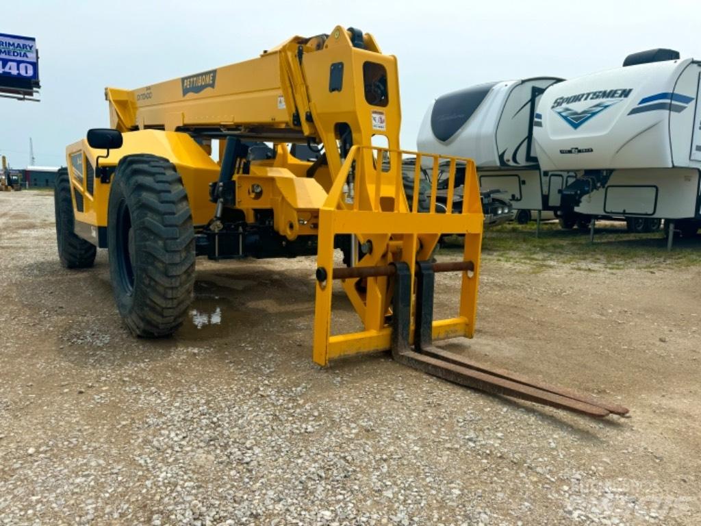 Pettibone 944 伸縮臂操作車