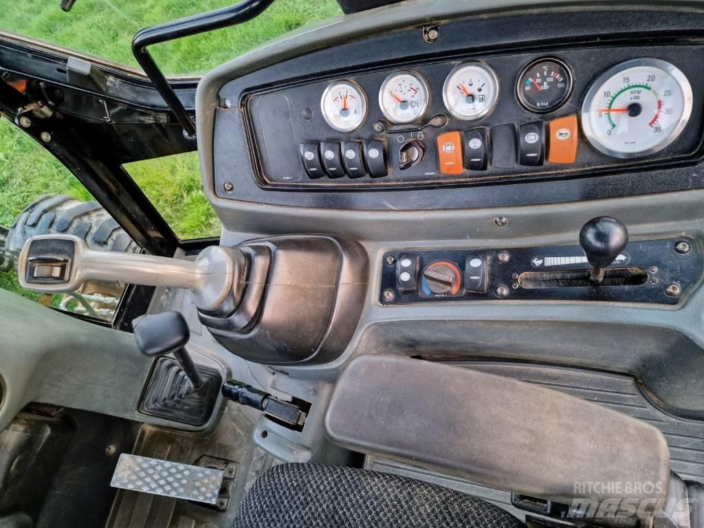 CAT 442 D 反鏟裝載機