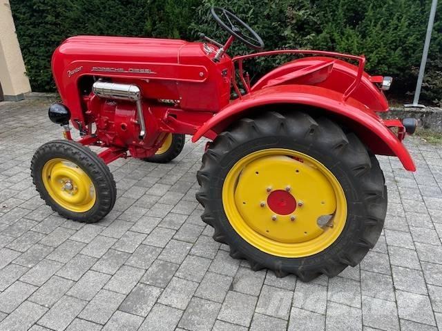 Porsche Junior 108 曳引機
