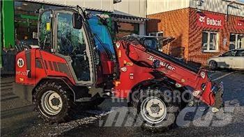 Schäffer 4670T-2 農業用伸縮臂裝載機