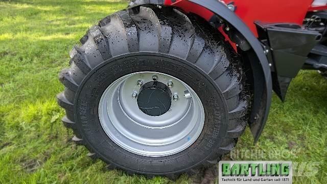 Schäffer 6680T-2 農業用伸縮臂裝載機