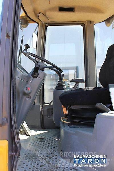 Volvo L30B 輪胎式裝載機