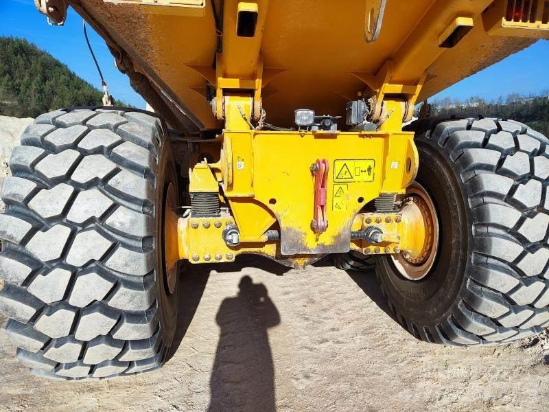 Volvo A45G 鉸接式起吊車