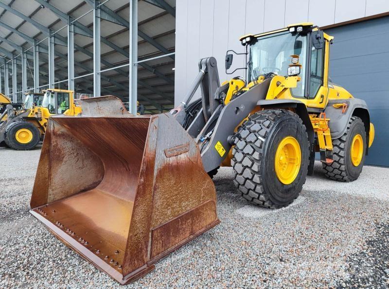 Volvo L120H 輪胎式裝載機