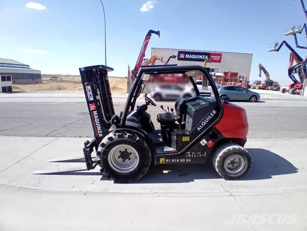 Manitou MC 18 柴油卡車