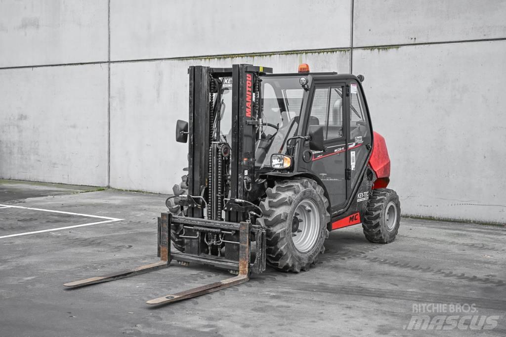 Manitou MC 25-4 柴油卡車