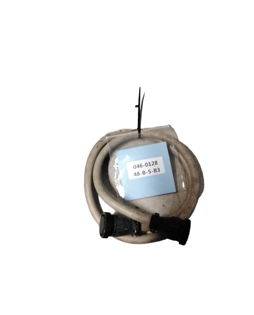Rottne 046-0128 電子設備