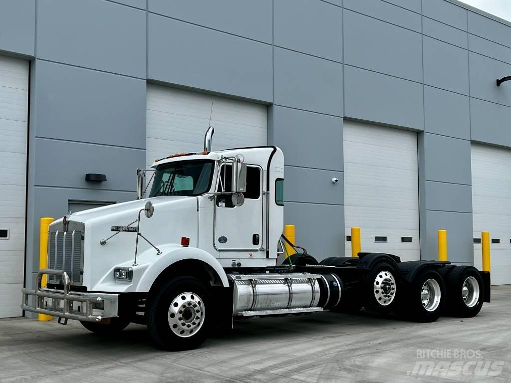 Kenworth T 800 曳引機組件