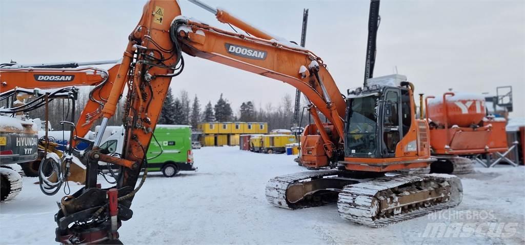Doosan DX235LCR 履帶式 挖土機/掘鑿機/挖掘機