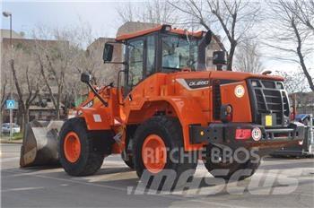 Doosan DL250-5 輪胎式裝載機