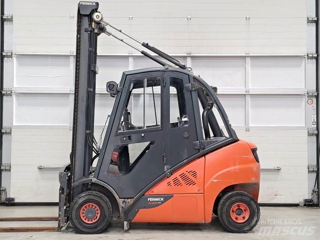 Linde H25D-02 柴油卡車