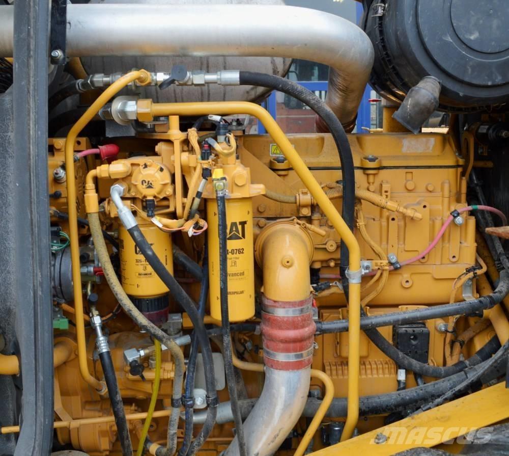 CAT 966H 輪胎式裝載機