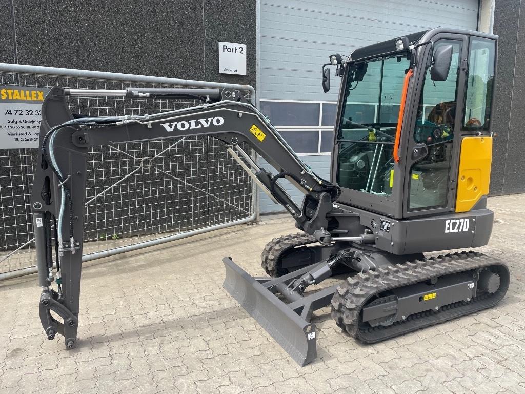 Volvo EC27D 小型挖土機/掘鑿機<7t(小型挖掘機)