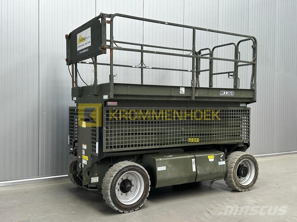 JLG M 3369 剪式升降機