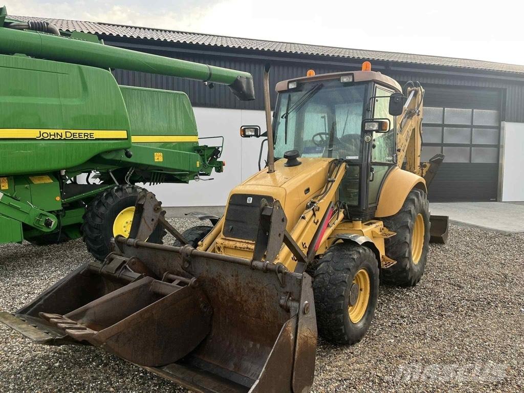 New Holland 675 E 反鏟裝載機