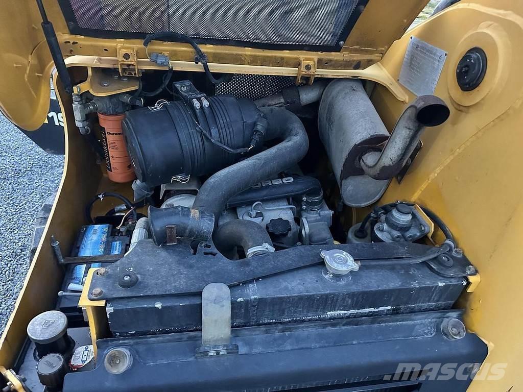 JCB 190THF 小型裝載機