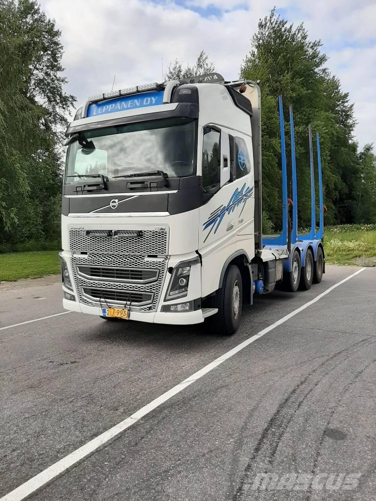 Volvo FH 16 木材貨車