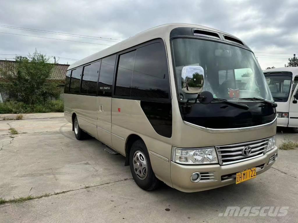 Toyota Coaster Bus 迷你巴士