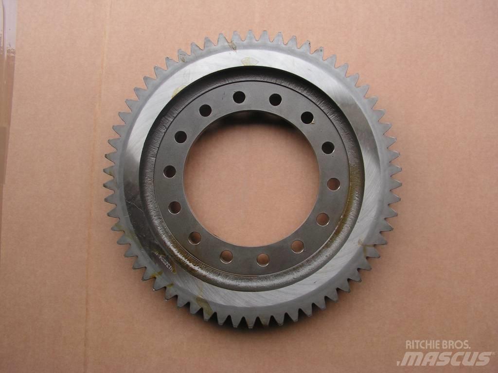 John Deere 2266 傳動裝置