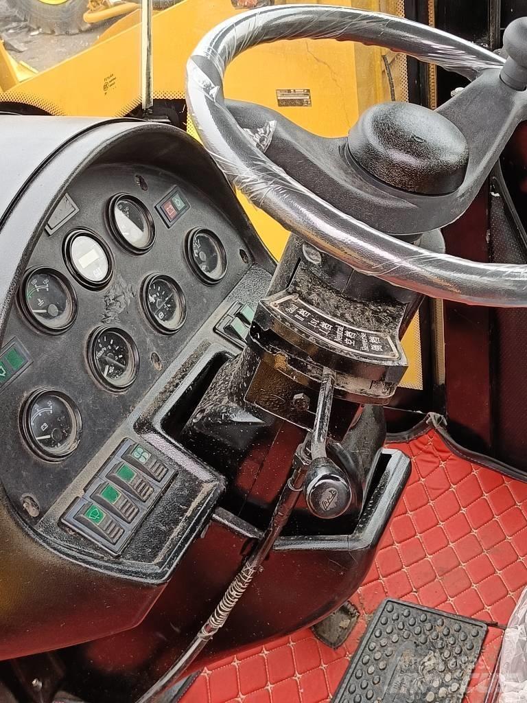 CAT 966 H 輪胎式裝載機