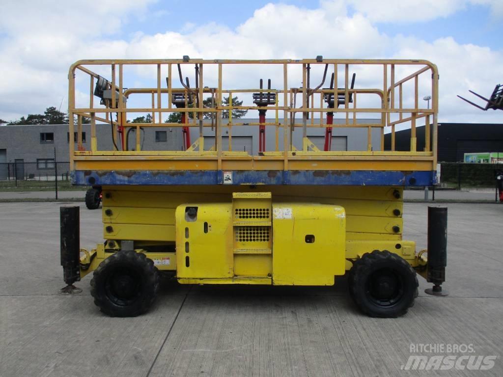 Haulotte H15SX (970) 剪式升降機